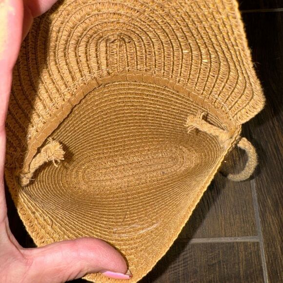 AKTUDY Woven Straw Crossbody Bag – Boho Raffia Summer Purse with XL handle - Picture 4 of 10